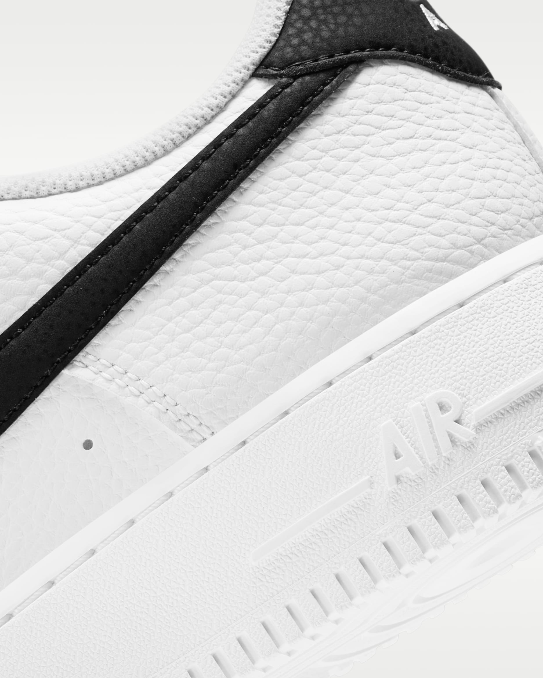 Nike Air Force 1 '07